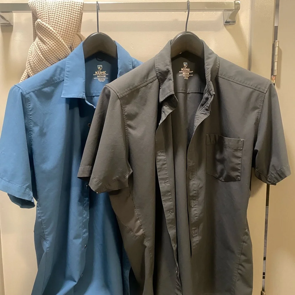 2 For 1 Men's KUHL Blue and Gray Short Sleeve button up Shirts - VG Condition - Picture 1 of 12